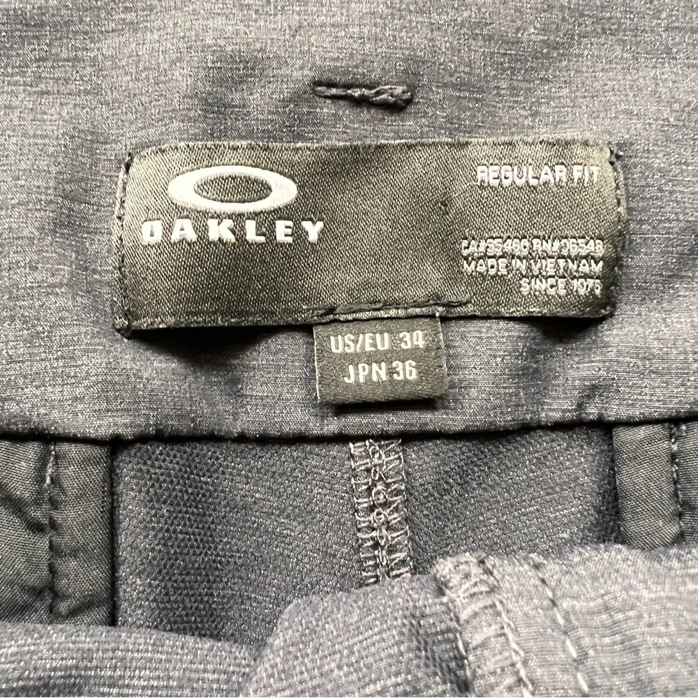 Oakley Men's Dark Grey Pro Lite Golf Shorts - Sz 34